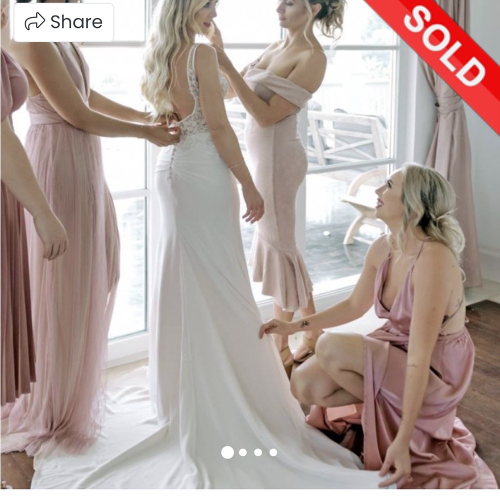 Wedding dress